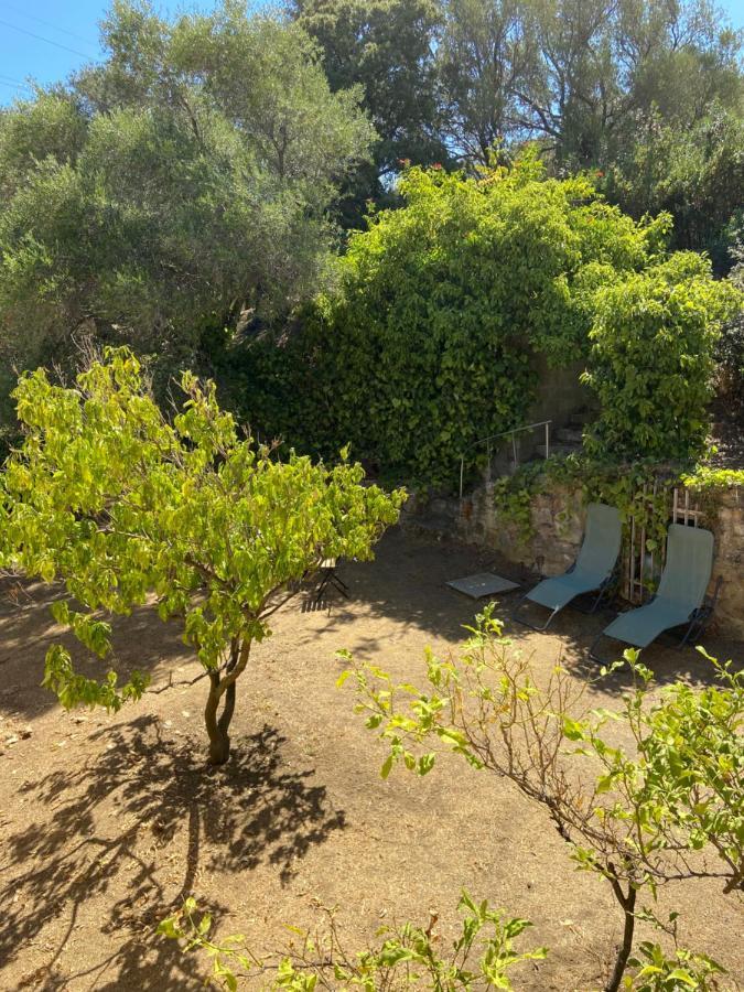 LʼÎle-Rousse Seaview Garden Villa מראה חיצוני תמונה
